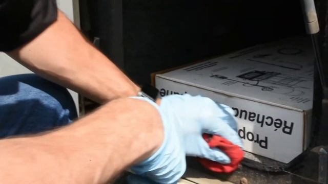 How To Install the Seal on Your RV Compartment Door смотреть онлайн