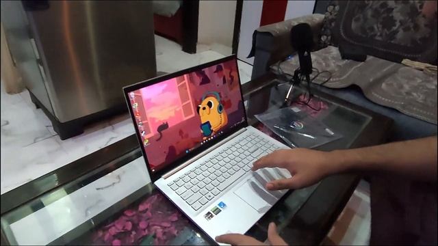 ?ASUS VIVOBOOK PRO 15 OLED [R7 5800H,RTX 3050] #asusvivobookgaming #asusvivobookpro15 #unboxing смотреть онлайн