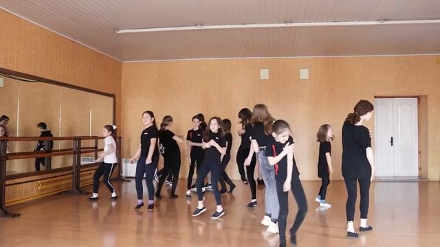 Мастер класс c Вячеславом Рак в имидж-центре "Ольга" 18.04.2021 смотреть онлайн