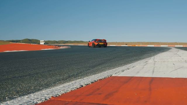 McLaren 765LT Spider: Road And Track Review | Carfection 4K