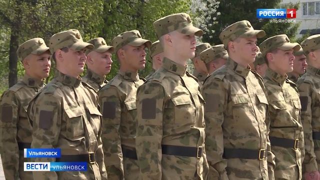 Военнослужащим-срочникам разрешат заключать контракт на службу в ФСБ. смотреть онлайн