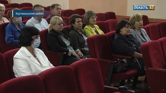Сергей Лисовский в рамках рабочей поездки посетил Куртамышский район смотреть онлайн