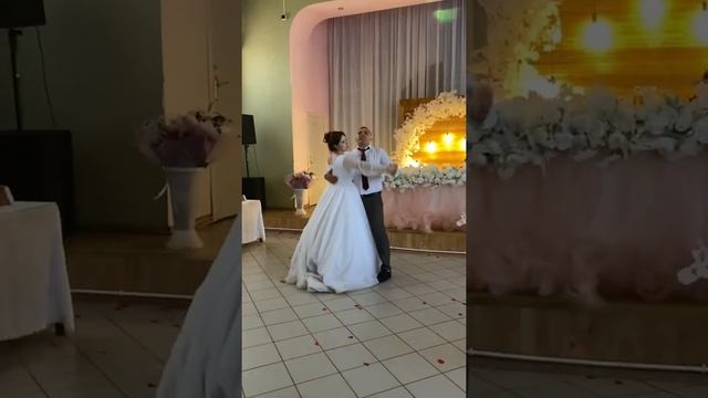 Свадьба Сизовых!? Ведущая Ульяна Вульф смотреть онлайн