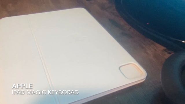 Apple ipad Magic Keyboard смотреть онлайн