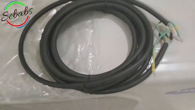 Aire Acondicionado (Split Air Conditioners) SAMSUNG 24,000 BTU Model AS24UUBFN1 UNBOXING