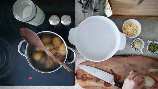 Запеченая картошечка в мундире ?? смотреть онлайн