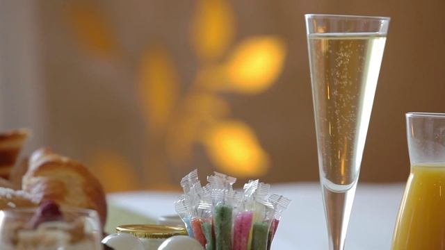 HOTEL CEZANNE - Aix en Provence - France смотреть онлайн