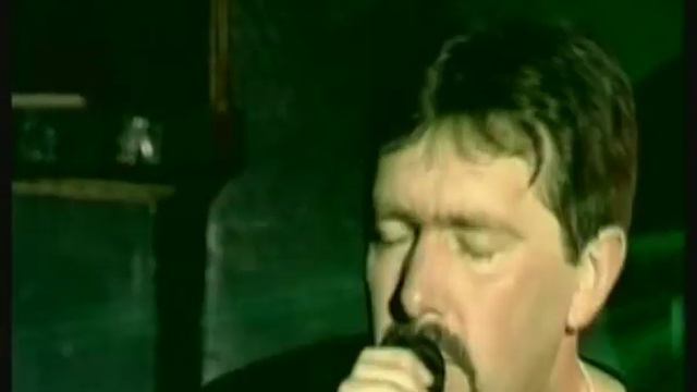 Бутырка - Не трогай осень / Butirka - Ne Trogay Osen' смотреть онлайн