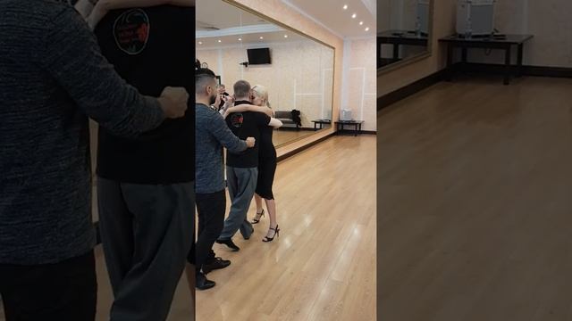 Sebastian Arce. Axis in dance and the style of milongero. Seminar Back2town. Part 3 смотреть онлайн