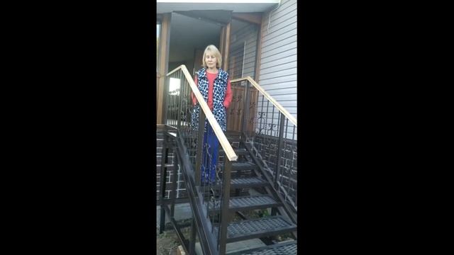 Крыльцо на металлокаркасе в загородном доме. смотреть онлайн