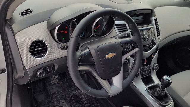 Cruze 4d 12-13г.э,1.6мт,875т.р.1-хоз смотреть онлайн