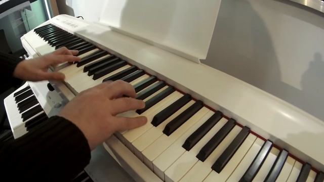Piano numérique Roland FP 30 смотреть онлайн