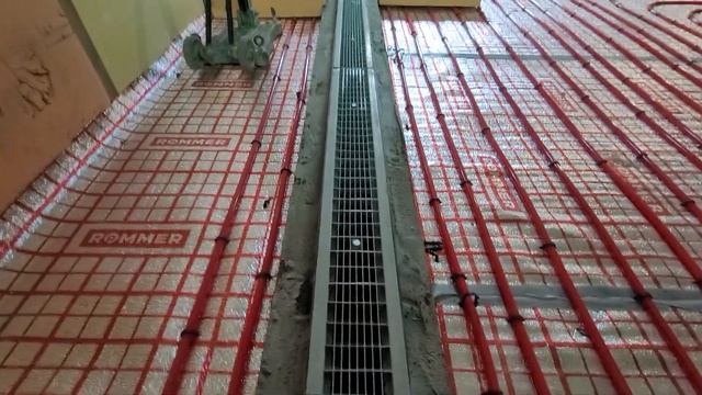 Дренаж из гаража, как это сделано. СтроимТепло.ру смотреть онлайн