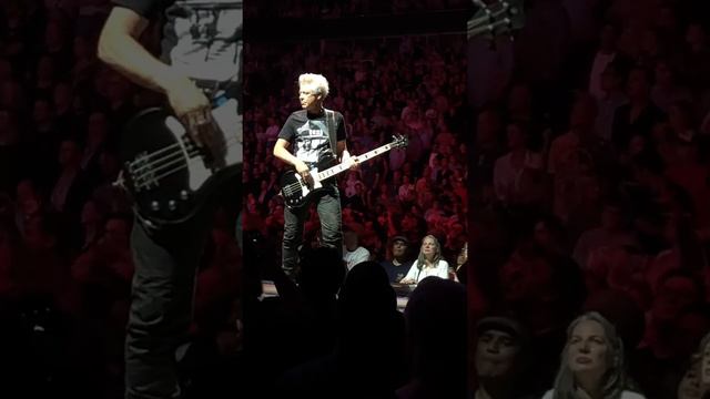 Sunday Bloody Sunday - U2 - Chicago 5/23/18 - Adam Clayton смотреть онлайн