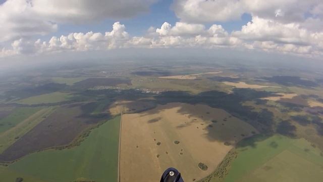 Прыжки с парашютом Красноярск Камера установлена для съёмки назад смотреть онлайн