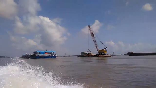 Река Меконг, Вьетнам смотреть онлайн