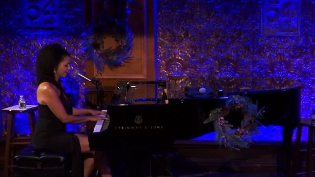 Gloria Reuben sings "Little Drummer Boy" at 54 Below смотреть онлайн