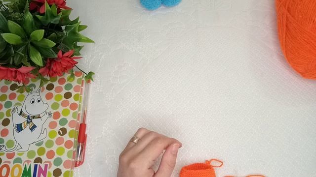 Комбинезон для зайчика / Лисичка / Дедушка / Вязаные игрушки / Amigurumi toys / смотреть онлайн