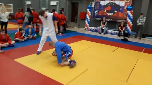 VII открытый Новогодний турнир по самбо АНО СКЕ "Поединок" 20.12.20 смотреть онлайн