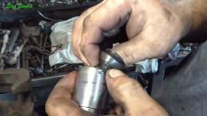 Замена ремкомплекта заднего тормозного суппорта Opel Vivaro