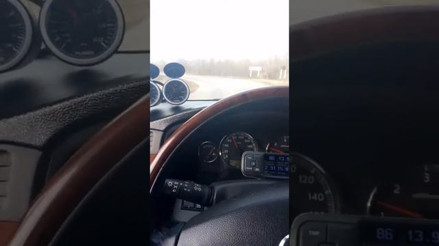 Так едет патрол с КуДэ на 33"МТ смотреть онлайн