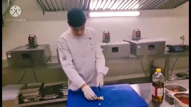 7B Luka Menovski İskender Kebap смотреть онлайн