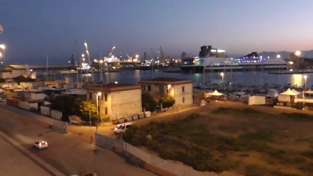 In the port of Livorno Italy onboard the Thomson Majesty смотреть онлайн