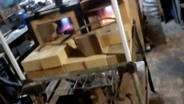 Газовый горн. Инжекционные газовые горелки для кузнечного горна. Burner for gas forge. смотреть онлайн