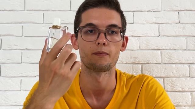 Лучший женский парфюм 2022 года - Burberry Her EDT смотреть онлайн