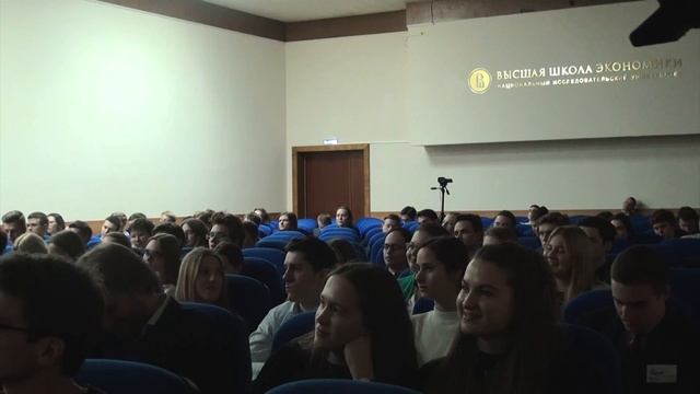 Вспоминая о не случившемся будущем: на что рассчитывать гуманитариям | Alexander Pavlov | TEDxHSE смотреть онлайн