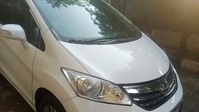 Honda Freed PSD Putih 2013 Double Blower смотреть онлайн