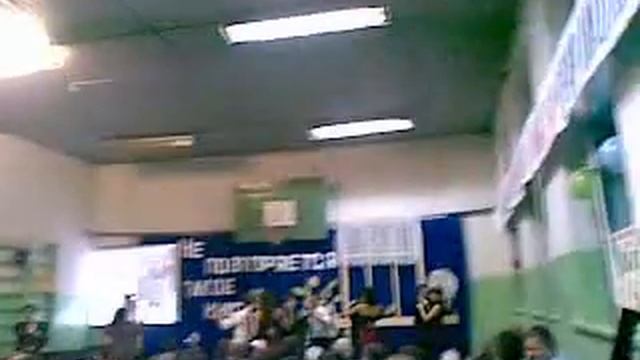 Толик Карпенко танцует с Раисой Антоновной смотреть онлайн