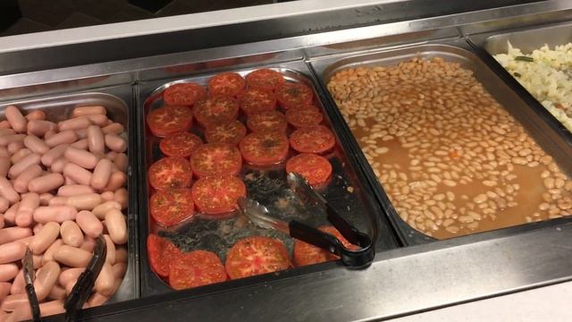 Шведский стол в отели АРТ МОСКВА метро Войковская.Buffet in ART MOSCOW смотреть онлайн