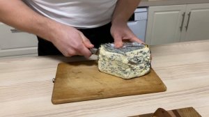 Сент агюр. Французский сыр с благородной плесенью. Дегустация сыров из Европы