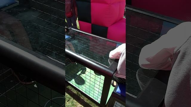 Футбол под столом "Сабсоккер" смотреть онлайн