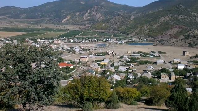 Долина . Поселок Веселое. Крым РФ. смотреть онлайн