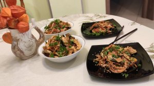 Рецепты блюд из сушеных кабачков_ салат по-корейские, сушеные кабачки в томатной соусе!