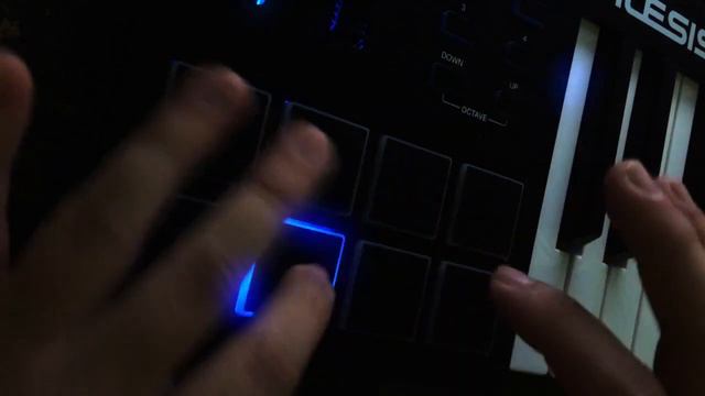 Hang Drums D Minor Alesis v25 Pad Mapping смотреть онлайн