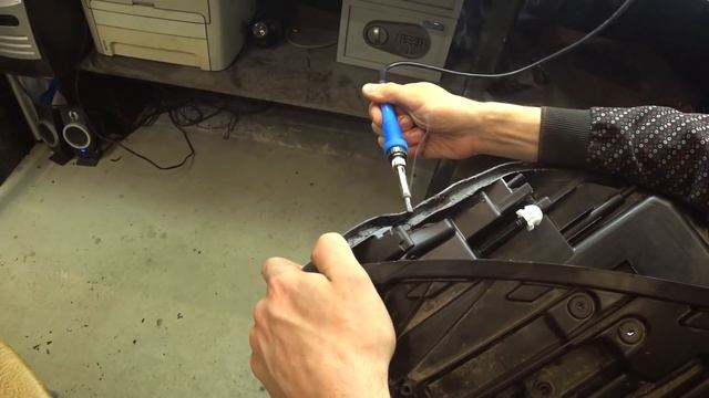 Ремонт автомобильных фар на примере оптики Mercedes-Benz E-Class! смотреть онлайн