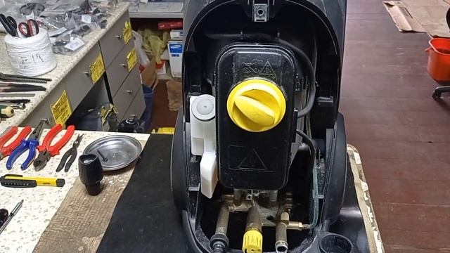 04/22 Karcher Xpert HD7125. Не включается. смотреть онлайн