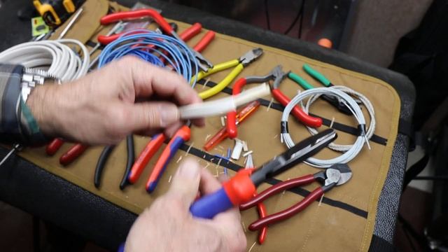 Snap On Pistol Grip cutters, Knipex StepCut and Twin Cut cable shears. Innovation in all directions смотреть онлайн
