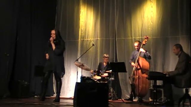 Natálie - It Dont Mean a Thing (Cover) смотреть онлайн