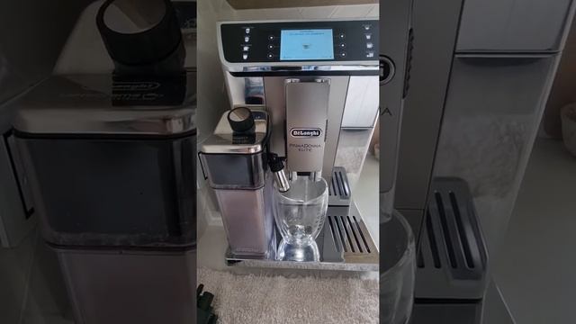 Delonghi Primadonna Elite (Custom drink for Jen) смотреть онлайн