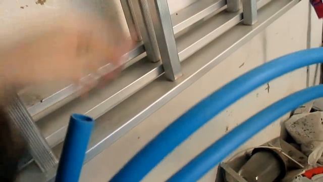 Как меняют водопровод не копая траншеи!!! смотреть онлайн