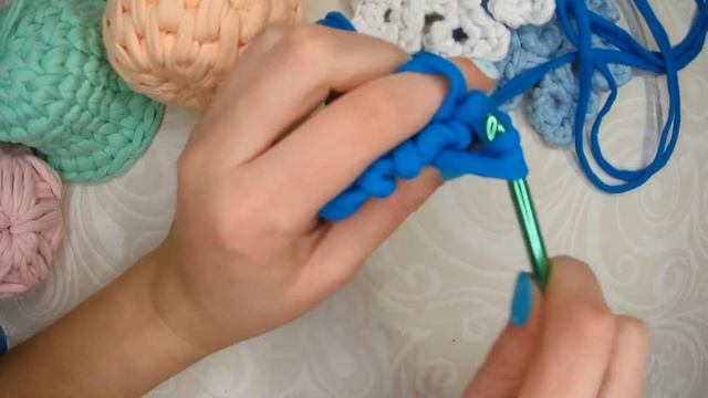 Шар узором "Ротанг" из трикотажной пряжи крючком смотреть онлайн