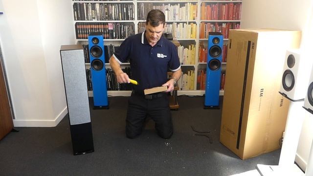 ELAC Uni-Fi Reference UFR52 Floorstanding Speaker | The Listening Post | TLPCHC TLPWLG смотреть онлайн