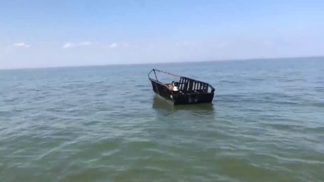 Каспийское море уносит людей! смотреть онлайн