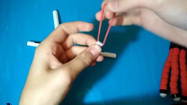 Как сделать простой Веб Шутер Человека Паука своими руками смотреть онлайн