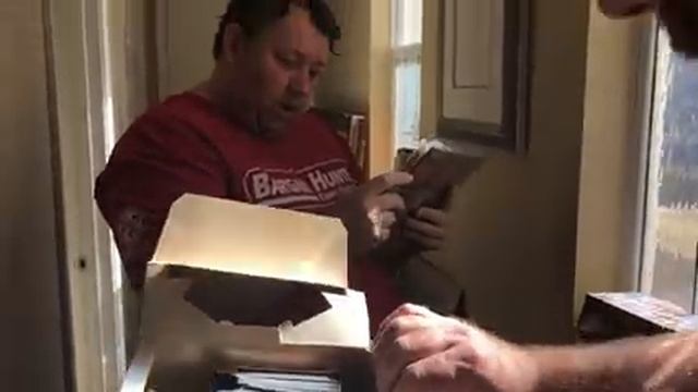 Storage Wars Magic The Gathering MTG Big Haul with ALPHA BETA Cards смотреть онлайн