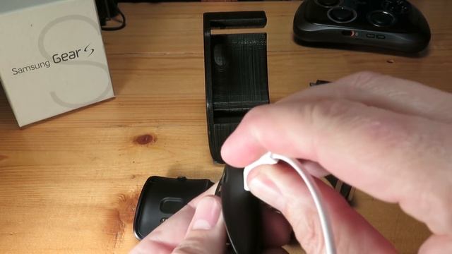 Samsung Gear S - broken Charging Dock Fix/Mod and unbranded Charger Dock presentation смотреть онлайн
